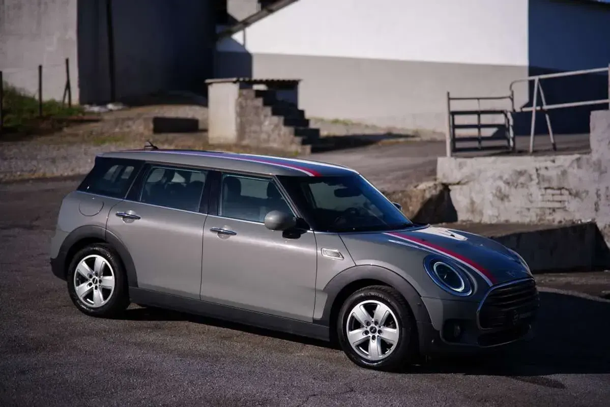 Usado Mini John Cooper Works Clubman 116 CV (85 kW) 2022 Gris Familiar