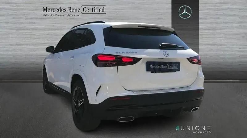 Usado Mercedes GLA200 150 HP (110 kW) 2026 Branco SUV