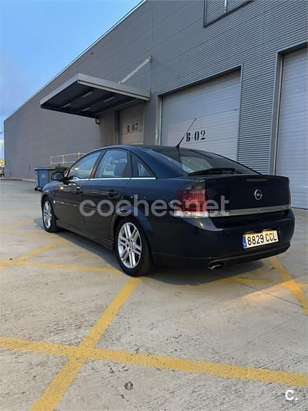 Azul Usado 2003 Opel Vectra GTS Berlina | 3000 € - Imagen 1/4