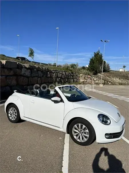 Usado VW Beetle Design 105 CV (77 kW) 2014 Blanco Utilitario