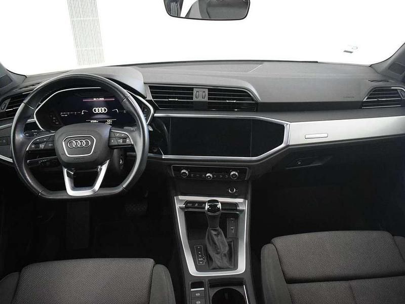 Begagnad Audi Q3 S-Line 150 HK (110 kW) 2021 Vit SUV