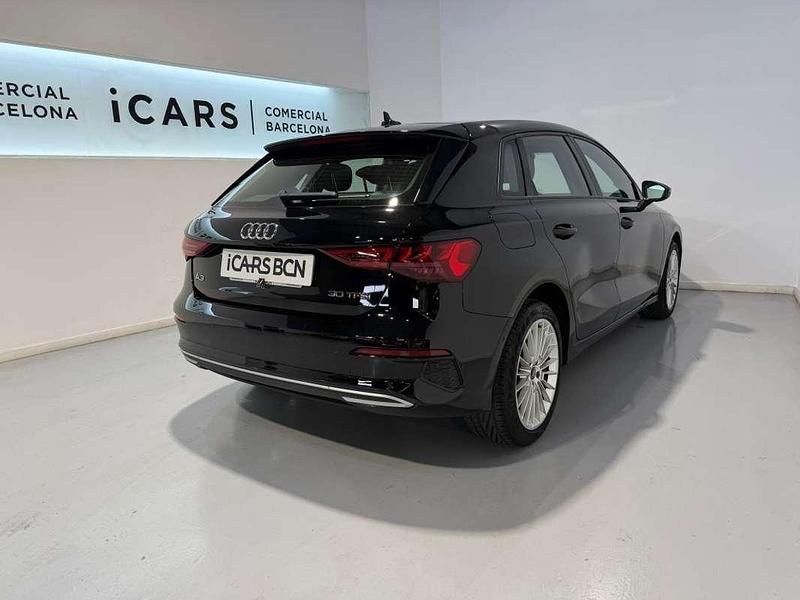 Usado Audi A3 Sportback Advanced 150 CV (110 kW) 2021 Negro Utilitario