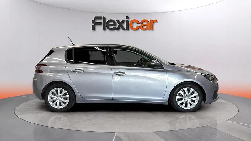 Usado Peugeot 308 Style 131 CV (96 kW) 2020 Azul Utilitario