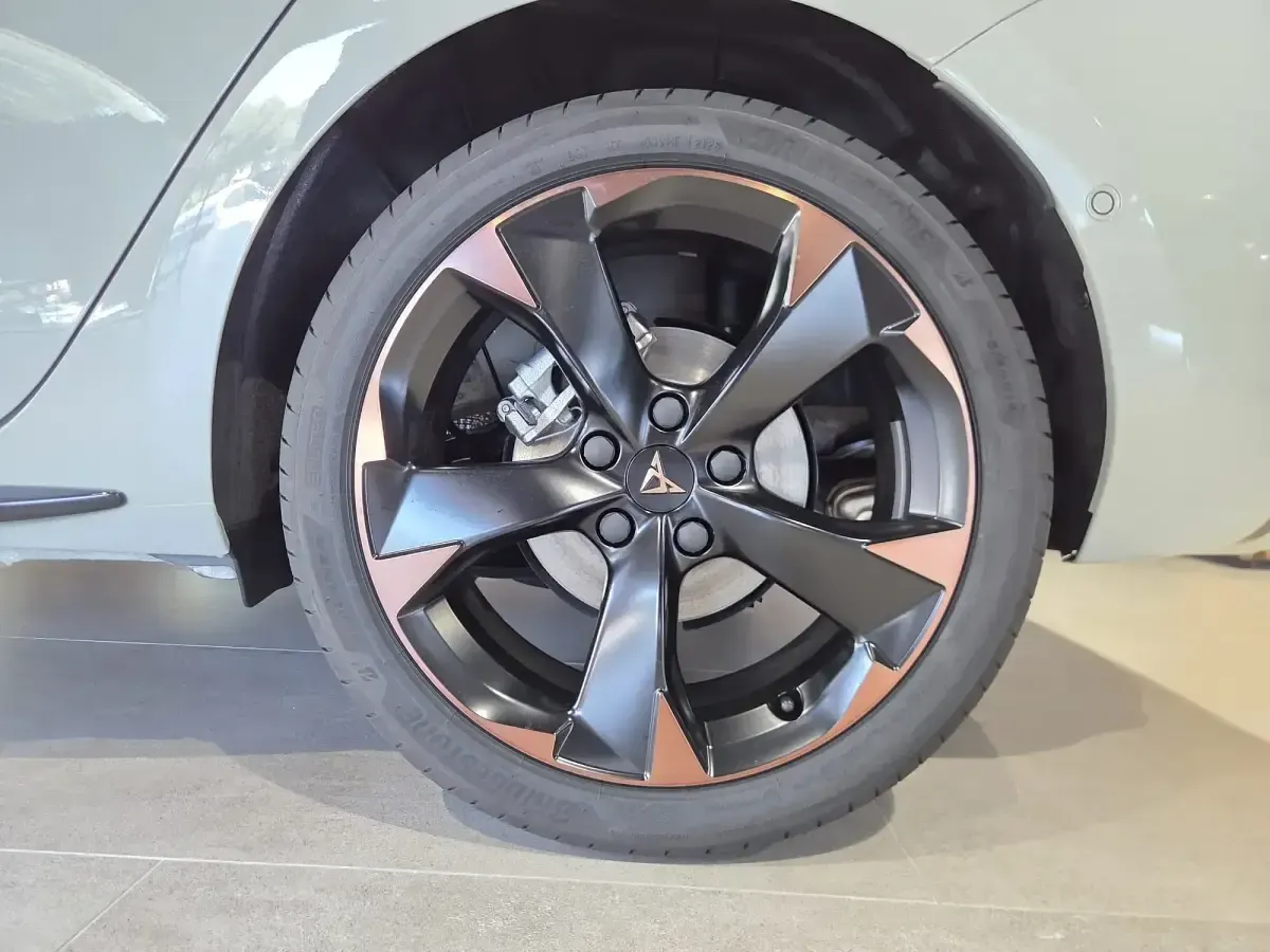 Nuevo Cupra Leon 150 CV (110 kW) 2026 Otro