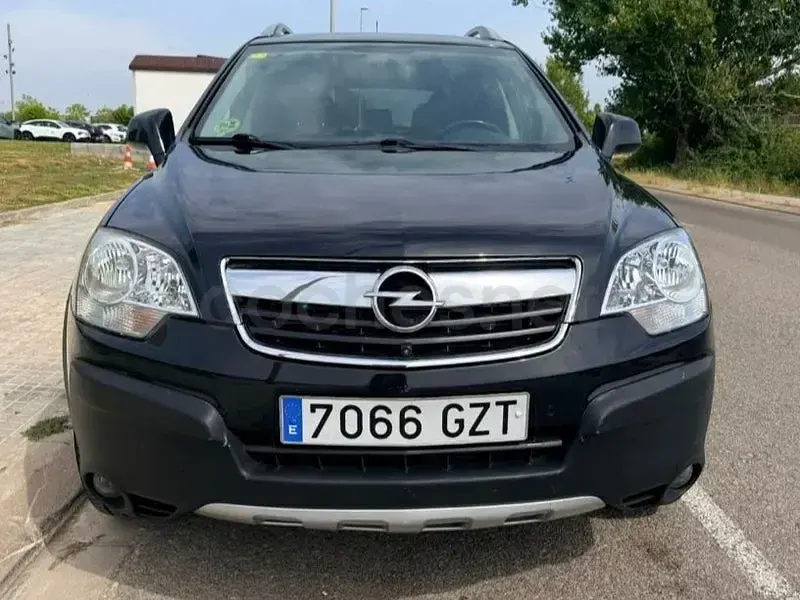Usado Opel Antara Energy 127 CV (93 kW) 2010 Negro SUV