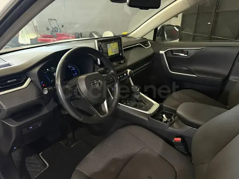 Usado Toyota RAV4 Hybrid Advance 222 CV (163 kW) 2020 Blanco SUV