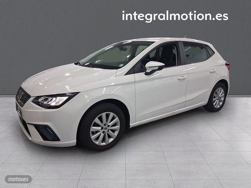 Usado Seat Ibiza Reference 80 CV (58 kW) 2023 Blanco Berlina