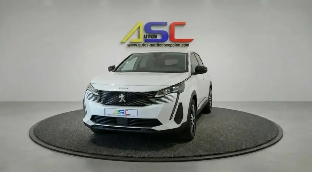 Usado Peugeot 3008 Allure 226 CV (166 kW) 2022 Blanco SUV