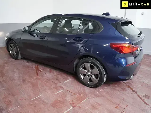Usado BMW 116 116 CV (85 kW) 2020 Azul Utilitario
