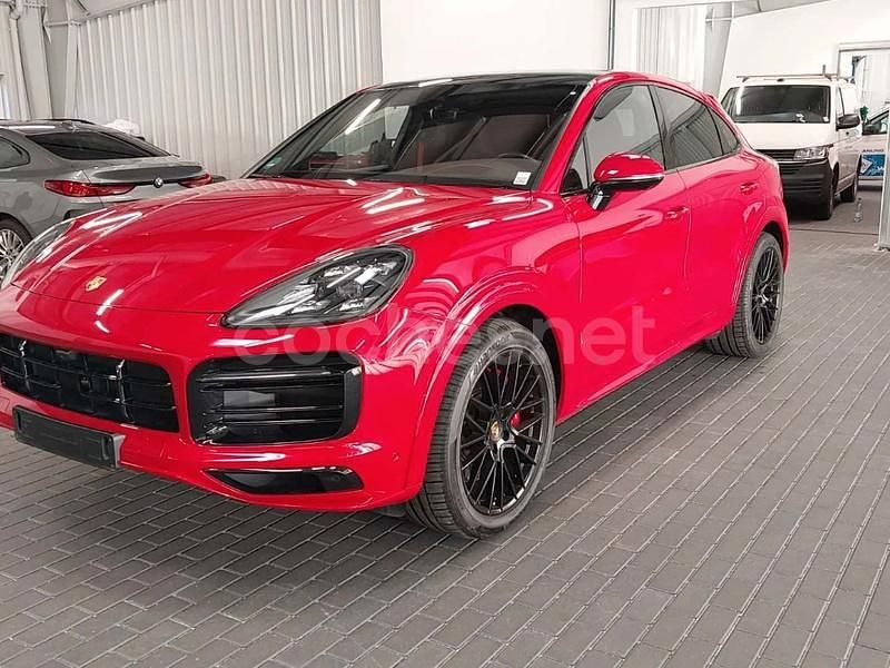 Rojo Usado 2023 Porsche Cayenne SUV | 112.890 € (Precio justo) - Imagen 1/4