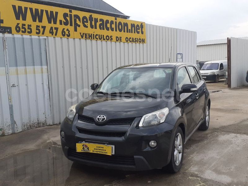 Negro Usado 2011 Toyota Urban Cruiser Active SUV | 6300 € - Imagen 1/4