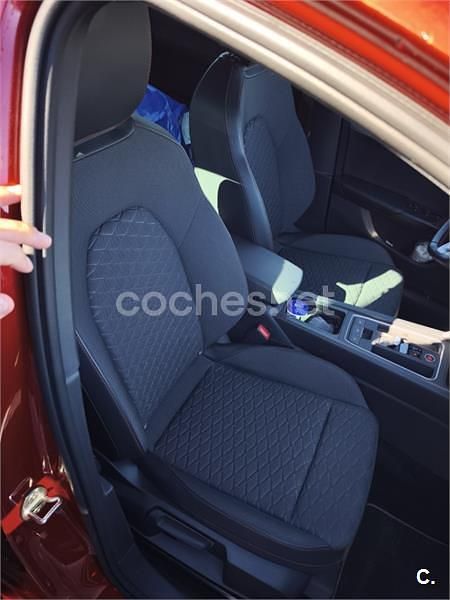 Rojo Usado 2025 Seat Leon FR Berlina | 26.999 € (Caro) - Imagen 1/4