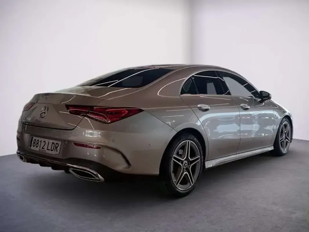 Usado Mercedes 200 163 CV (119 kW) 2020 Beige Coupe
