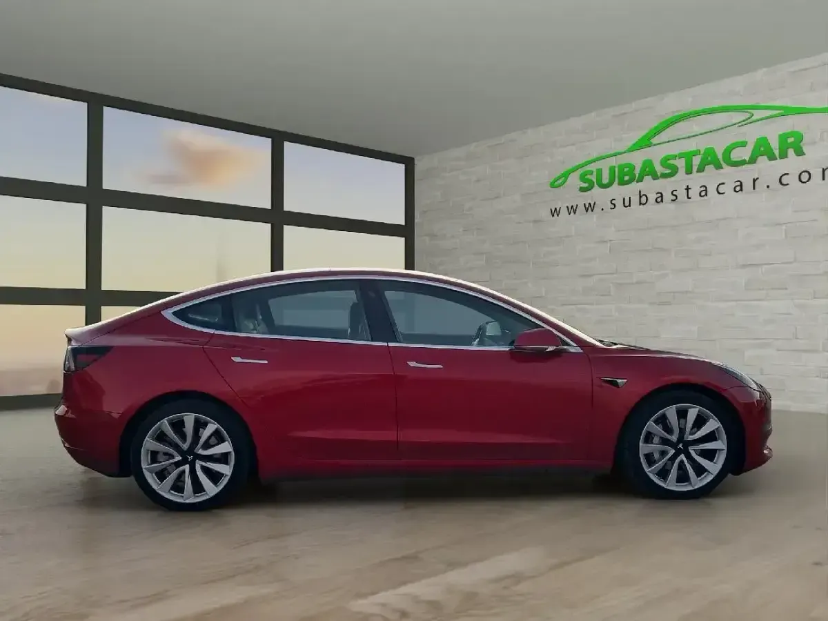 Usado Tesla Model 3 339 kW (462 CV) 2019 Burdeos Berlina