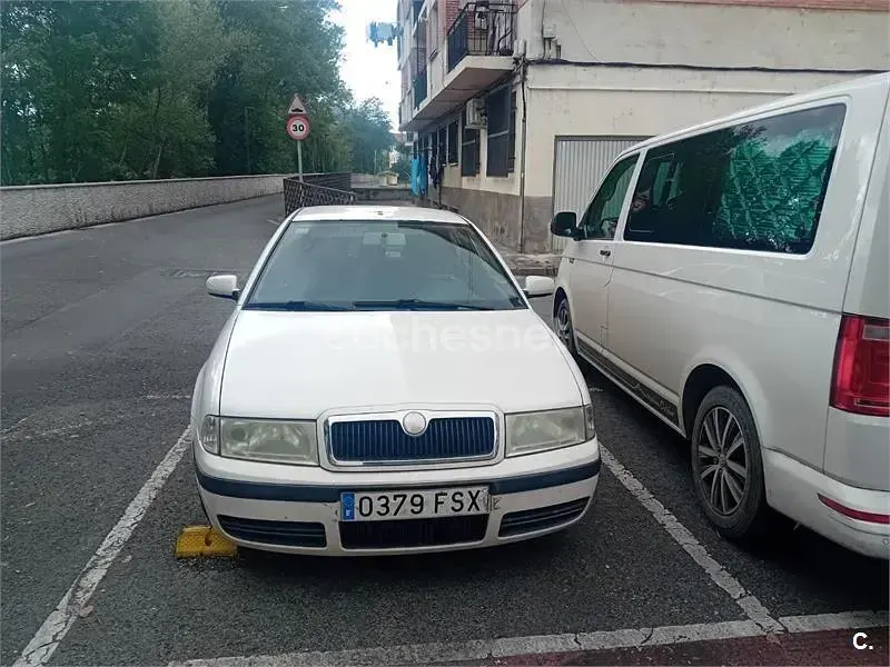Usado Skoda Octavia Tour 101 CV (74 kW) 2007 Blanco Berlina