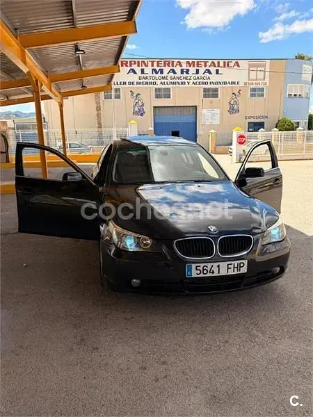 Usado BMW 530 218 CV (160 kW) 2006 Negro Berlina