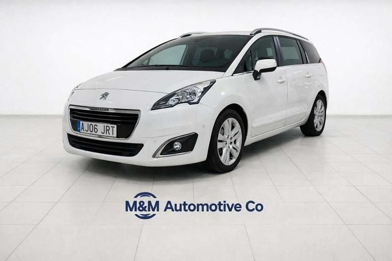 Blanco Usado 2016 Peugeot 5008 Style Monovolumen | 6290 € (Buen precio) - Imagen 1/4