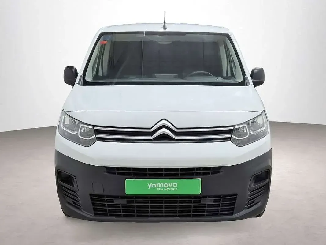 Usado Citroën Berlingo 100 kW (137 CV) 2023 Blanco Monovolumen