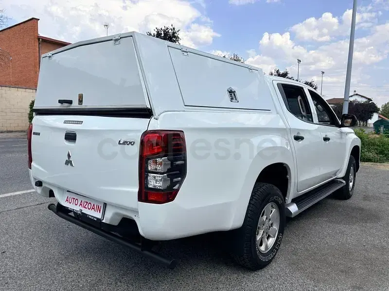 Usado Mitsubishi L200 150 CV (110 kW) 2020 Blanco Pickup/Camioneta