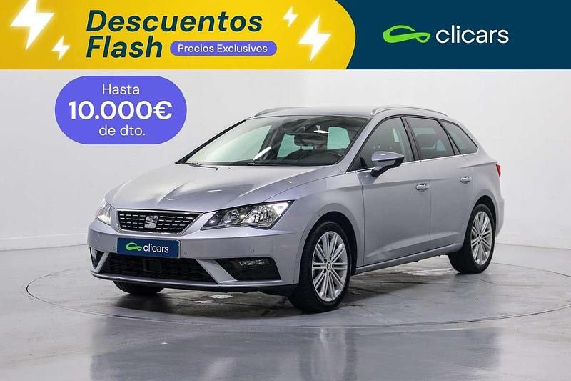 Usado Seat Leon XCELLENCE 131 CV (96 kW) 2020 Plateado Utilitario