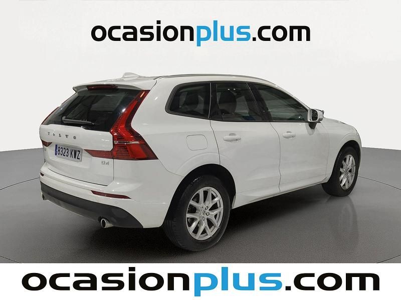 Używany Volvo XC60 Momentum 190 KM (139 kW) 2019 Biały SUV