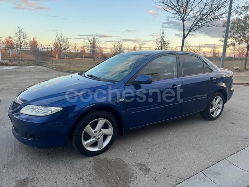 Usado Mazda 6 Active 136 CV (100 kW) 2005 Azul Berlina