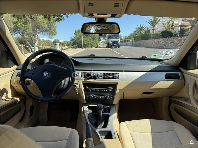 Usado BMW 318 122 CV (89 kW) 2006 Azul Berlina