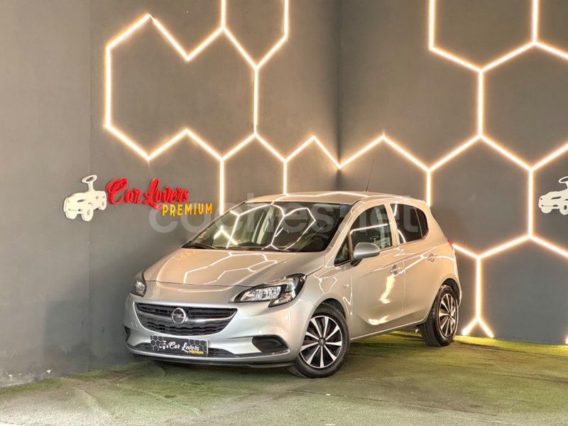 Gris / plata Usado 2016 Opel Corsa Expression Berlina | 6750 € (Precio justo) - Imagen 1/4