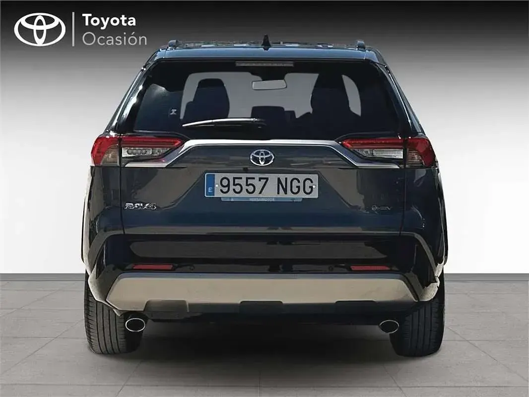 Usado Toyota RAV4 Hybrid Style 218 CV (160 kW) 2025 SUV