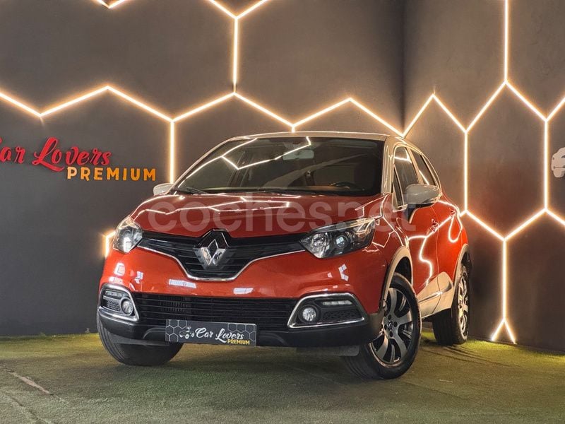 Usado Renault Captur LIMITED 90 CV (66 kW) 2017 Naranja SUV