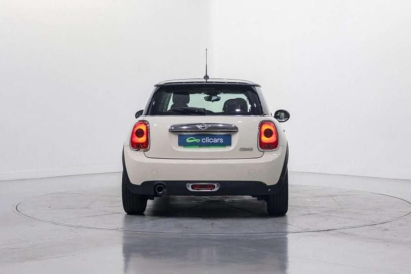 Usado Mini Cooper 136 CV (100 kW) 2015 Blanco Utilitario