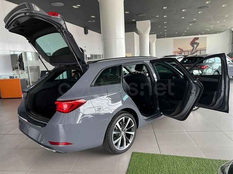 Novo Seat Leon FR 150 HP (110 kW) 2025 Cinzento Carrinha