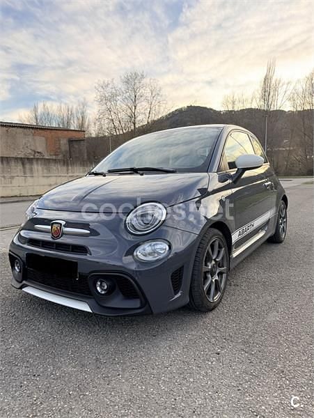 Usado Abarth 595 145 CV (106 kW) 2022 Gris / plata Berlina