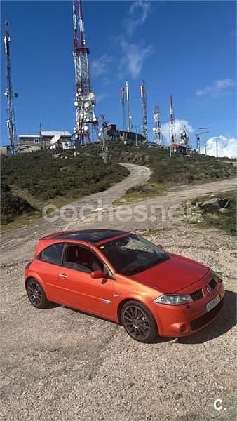 Naranja Usado 2004 Renault Mégane II Berlina | 13.000 € - Imagen 1/4
