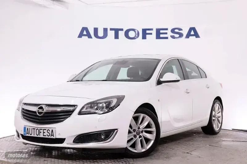 Blanco Usado 2016 Opel Insignia Excellence Berlina | 9950 € (Buen precio) - Imagen 1/4