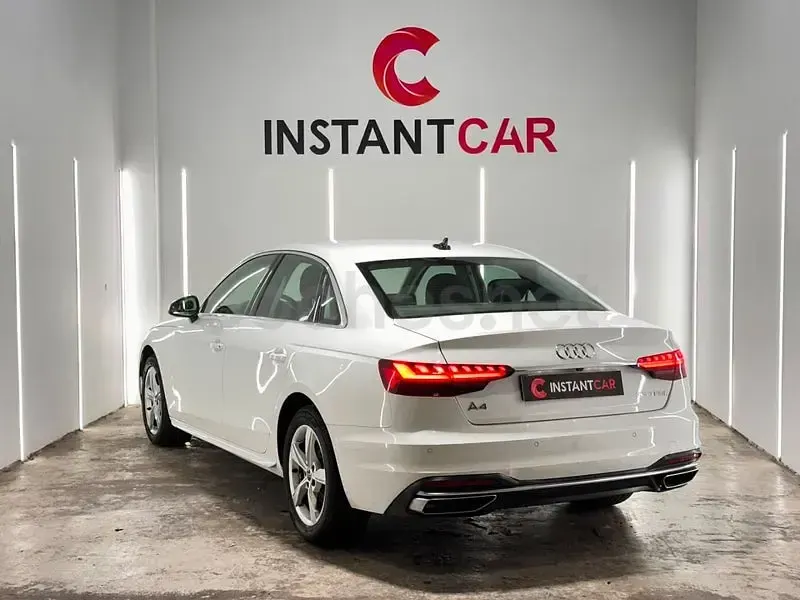 Usado Audi A4 Advanced Plus 150 CV (110 kW) 2022 Blanco Berlina