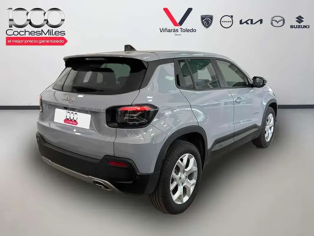 Usado Jeep Avenger Altitude 101 CV (74 kW) 2025 Gris SUV