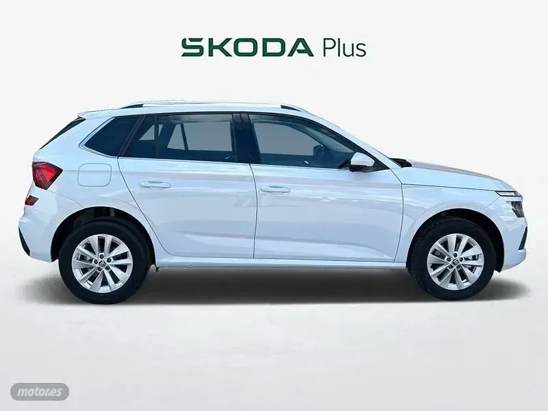 Usado Skoda Kamiq Selection 115 CV (84 kW) 2025 Blanco SUV