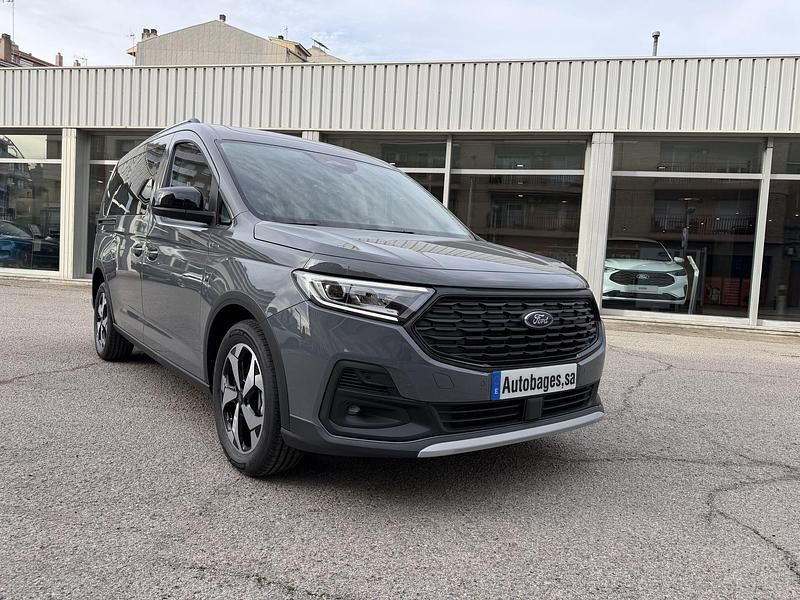 Nuevo Ford Tourneo Active 150 CV (110 kW) 2025 Gris Monovolumen