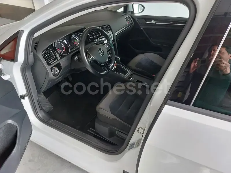 Usado VW Golf VII Sportline 150 CV (110 kW) 2015 Blanco Berlina