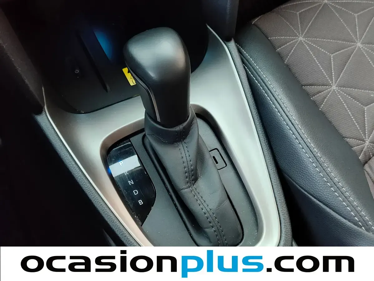 Usado Toyota Yaris Cross Style 116 CV (85 kW) 2023 SUV