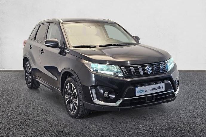 Usado Suzuki Vitara GLX 129 CV (94 kW) 2022 Negro SUV