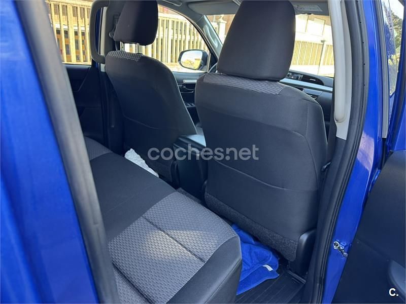 Usado Toyota HiLux 150 CV (110 kW) 2022 Azul Pickup/Camioneta