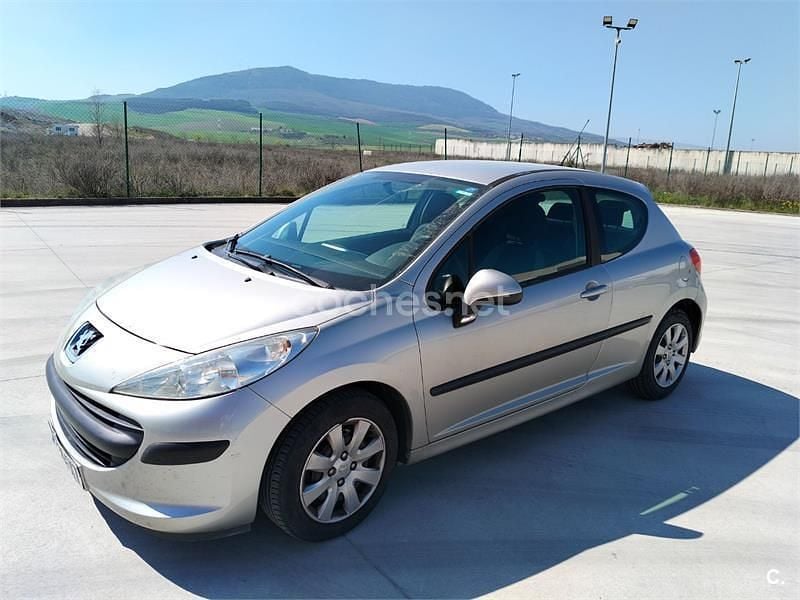 Usado Peugeot 207 90 CV (66 kW) 2007 Gris / plata Berlina