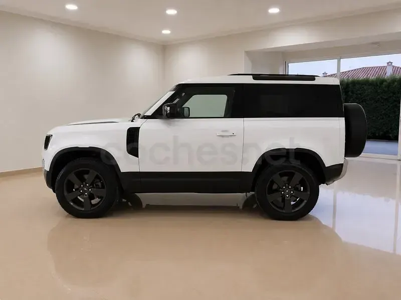 Usado Land Rover Defender SE 200 CV (147 kW) 2021 Blanco SUV