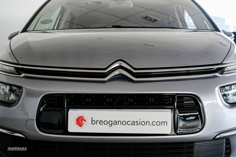 Usado Citroën C4 SpaceTourer Feel 130 CV (95 kW) 2020 Plateado Monovolumen