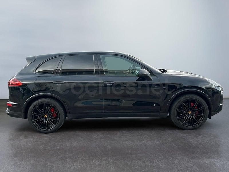 Usado Porsche Cayenne Platinum Edition 262 CV (192 kW) 2017 Negro SUV