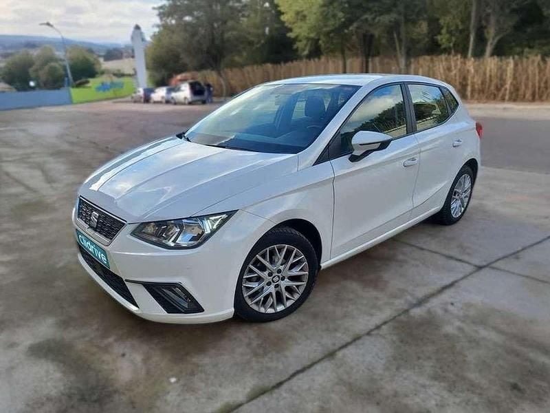 Usado Seat Ibiza Style 95 CV (69 kW) 2017 Blanco Utilitario
