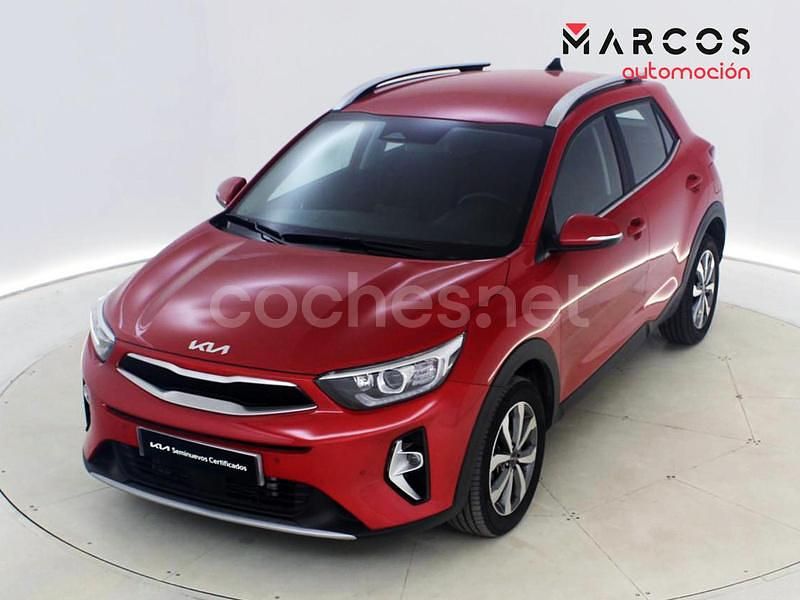 Rojo Usado 2024 Kia Stonic SUV | 20.100 € (Precio justo) - Imagen 1/4