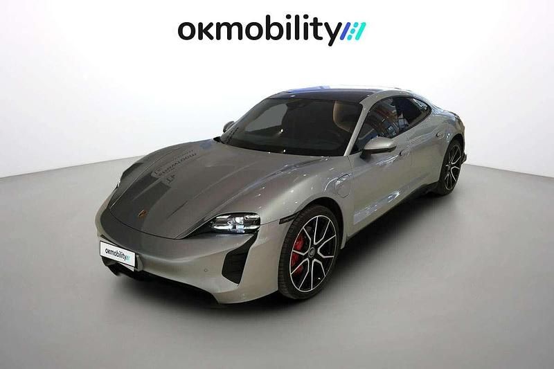 Usado Porsche Taycan 4S 389 kW (530 CV) 2023 Plateado Berlina